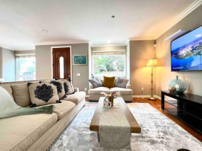 Jies Choice Charming House in Arcadia Big Space